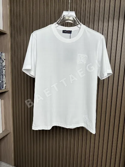 루이비통 페루산 피마코튼 크루넥 반팔 티셔츠