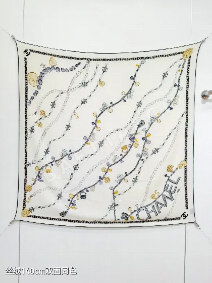 샤넬 90x 90 cm 스카프 146444