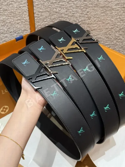 루이비통 이니셜 블루종 40mm 리버서블 벨트 173158