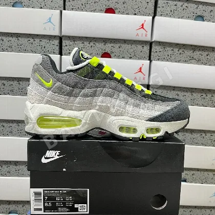 나이키 [KZ2.0] 에어 맥스 95 OG 그레이 화이트 그린 HM4738-001 201164 Nike Air Max 95 OG Reverse