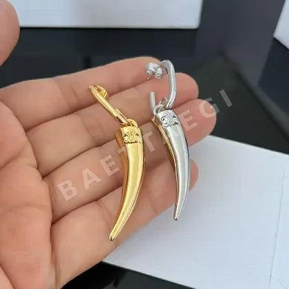 셀린느 미니멀 디자인 귀걸이 69237