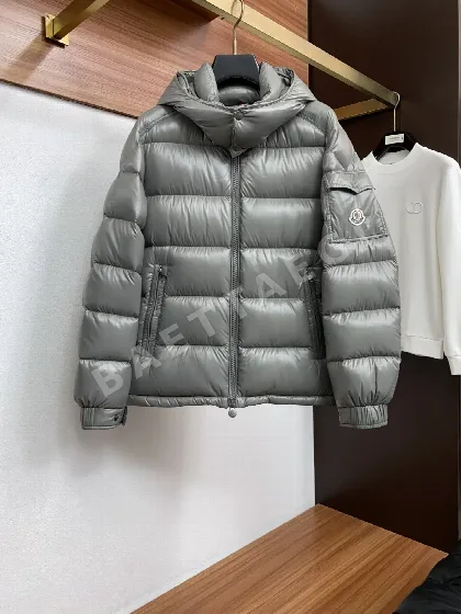 몽클레르 마야(Moncler Maya) 후드 쇼트 다운 자켓 169511