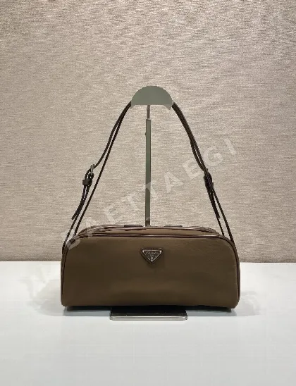 프라다 나일론 볼링백 1BC249