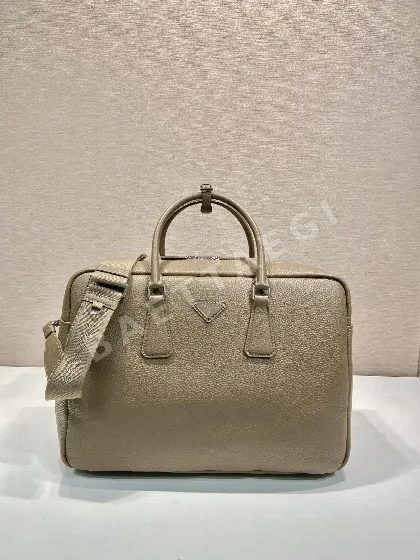 프라다 사슴가죽 브리프케이스 가방 2VE339 67711
