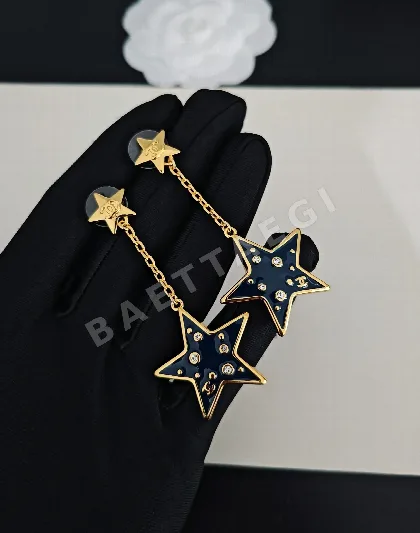 샤넬 블루 블랙 오각별 롱 귀걸이 68983