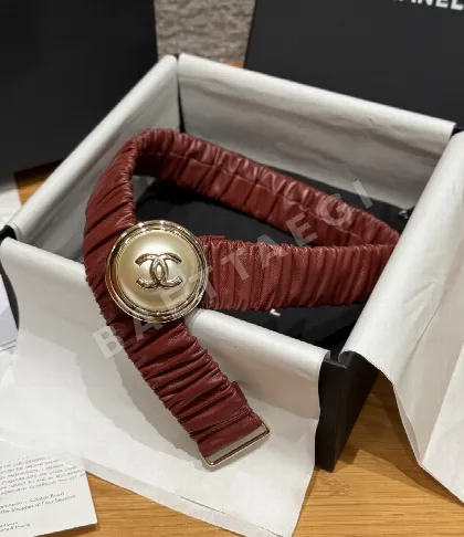 샤넬 메탈릭 블랙 가죽 벨트 174059