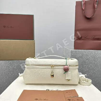로로피아나 라이치 텍스처 소가죽 숄더백 128950