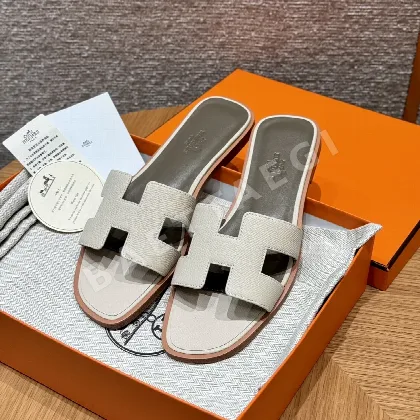 에르메스 오란 슬리퍼 117591