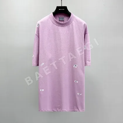 발렌시아가 520 스티커 아트워크 남성 반팔 티셔츠 113989