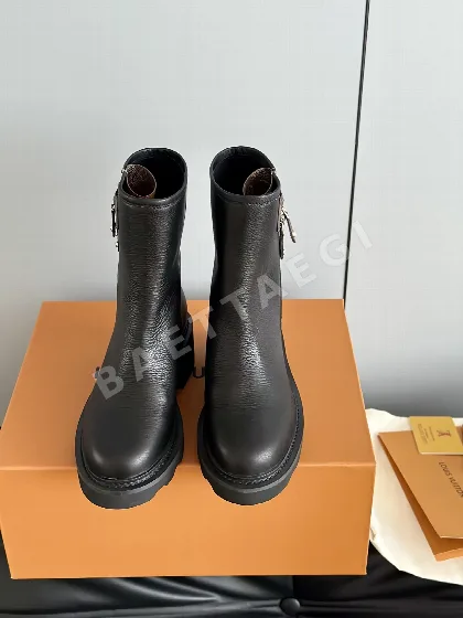 루이비통 모노그램 램스킨 하이컷 부츠 151550