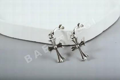 크롬하츠 라지 크로스 귀걸이 124529
