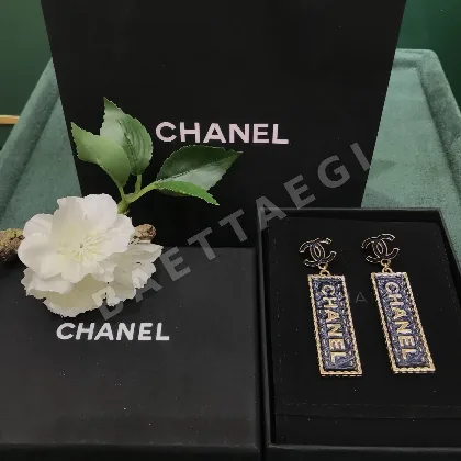 샤넬 레트로 데님 블루 에나멜 스터드 귀걸이 65738