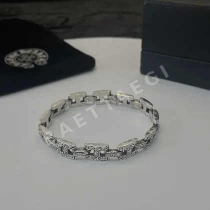 크롬하츠 레트로 엠보싱 팔찌 61789