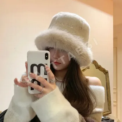 셀린느 밍크 플리스 버킷 햇 84307