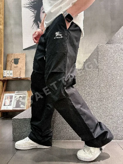 버버리 클래식 로고 남성 바지 103203