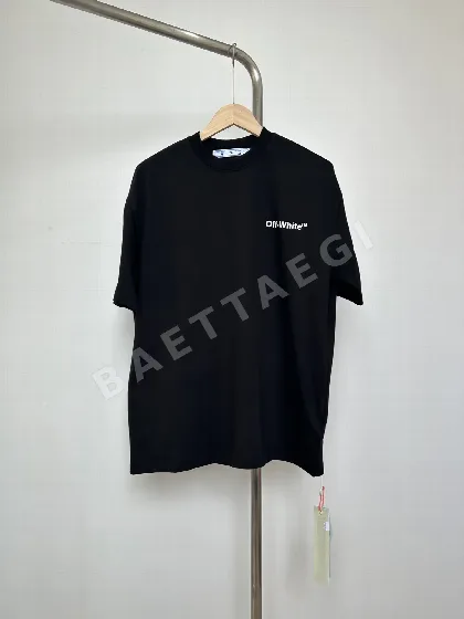 오프화이트 남성 반팔 87019
