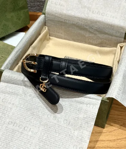 구찌 송아지가죽 반원형 메탈 장식 벨트 174834
