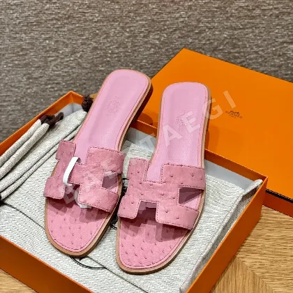에르메스 오란 타조 가죽 샌들 117465