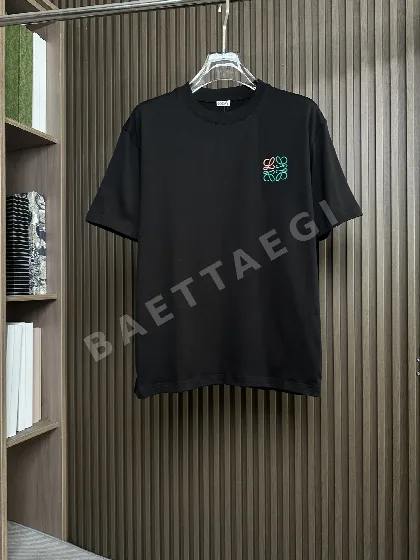 로에베 크루넥 반팔 티셔츠 48293