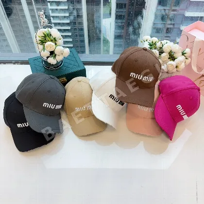 미우미우 자수 야구모자 81075