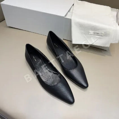 더로우 뾰족 앞코 로우힐 플랫 슈즈 94580