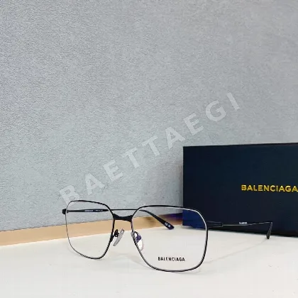 발렌시아가 선글라스 BB04140 56397