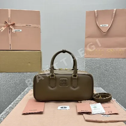 미우미우 패딩 볼링 백 가방 68295