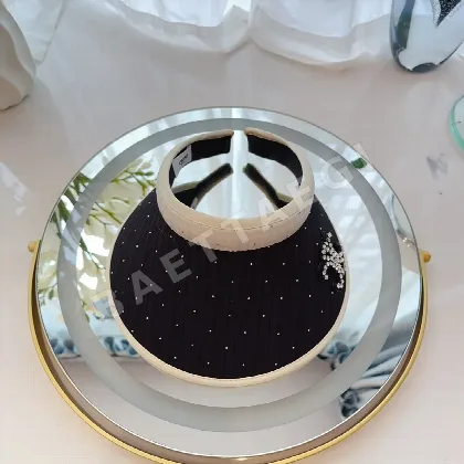 셀린느 안개꽃 무늬 바이저 83504