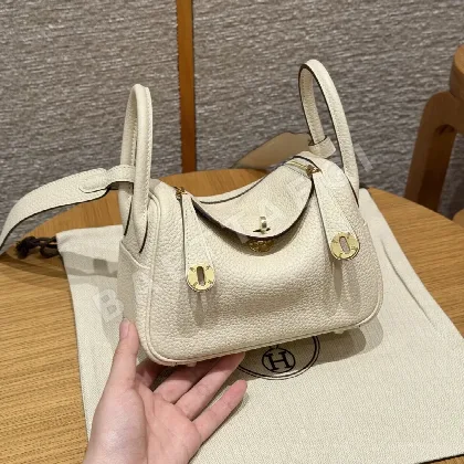 에르메스 미니린디 가방 146184