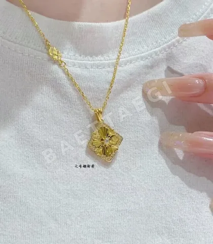 부첼라티 오페라 시리즈 옐로우 골드 목걸이 64262