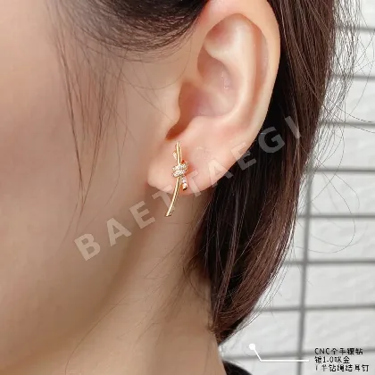 티파니 로프 노트 다이아몬드 귀걸이 71164