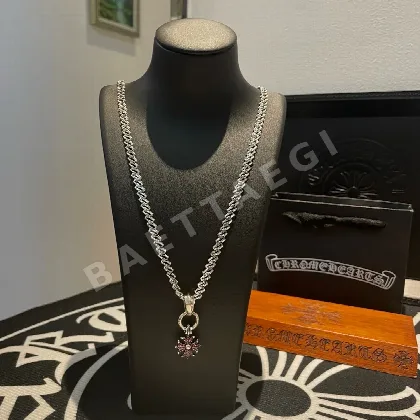크롬하츠 크로스 플라워 장식 목걸이 125745