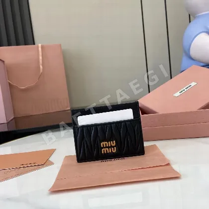 미우미우 지갑 23728