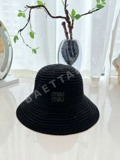 미우미우 스트로우 버킷햇 모자 80801
