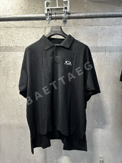 발렌시아가 남성 반팔 티셔츠 102954