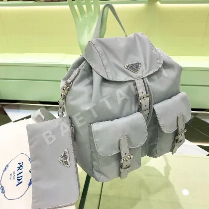 프라다 나일론 백팩 1BZ811
