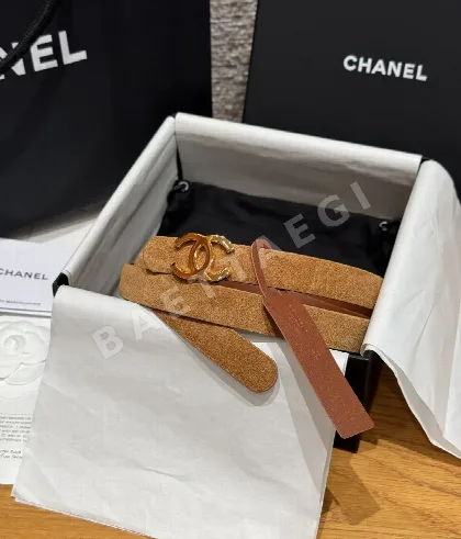 샤넬 양면 송아지가죽 더블 C 벨트 174137