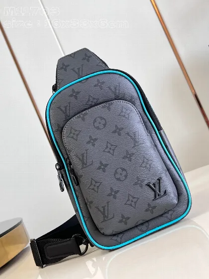 루이비통 애비뉴 스몰 메신저 숄더백 M11703