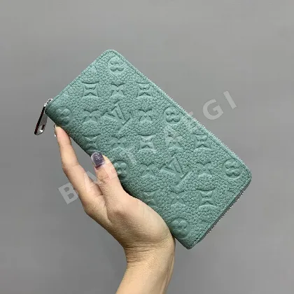 루이비통 세로형 지퍼 지갑 M14141 38583