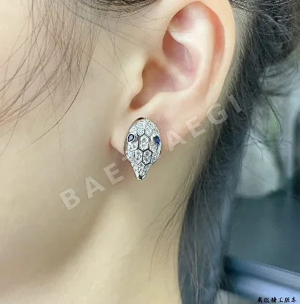 불가리 풀 다이아몬드 스네이크 귀걸이 133318