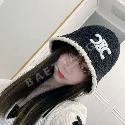 셀린느 램울 버킷햇 모자 83394