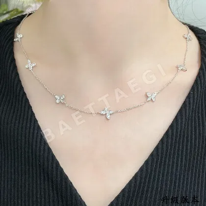 그라프 일레븐 버터플라이 다이아몬드 목걸이 125014