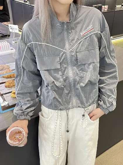발렌시아가 여성 자외선 차단 자켓 102348