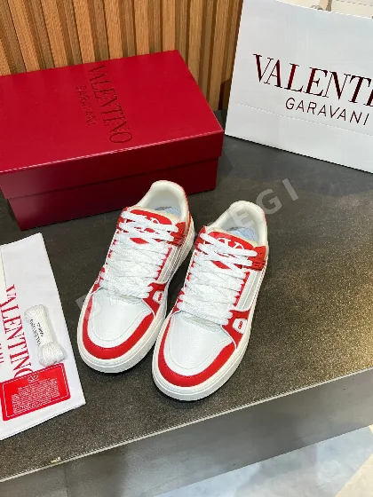 발렌티노 VLTN 커플 슈즈 24605