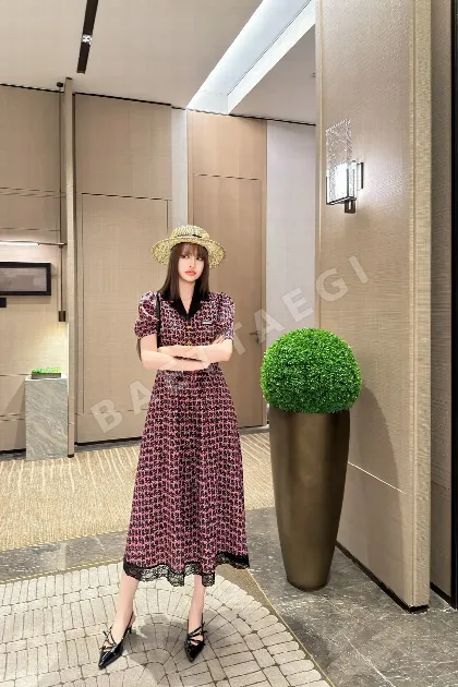 미우미우 플로럴 레이스 여성 원피스 101164