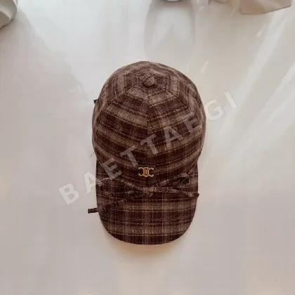 셀린느 체크 기모 야구모자 83982
