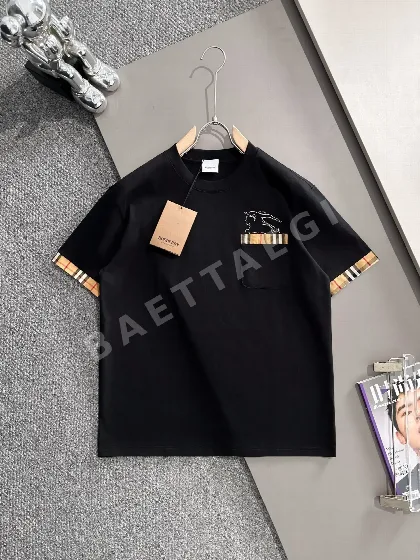 버버리 뉴 체크 패치워크 자수 반팔 티셔츠 49375