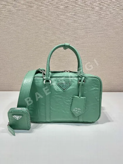 프라다 램스킨 플리츠 보스턴 숄더백 1BB092