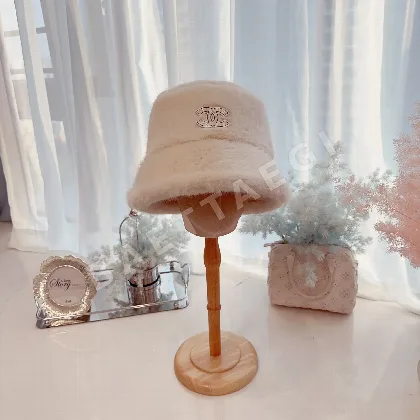 샤넬 밍크 퍼 피셔맨 햇 모자 82791