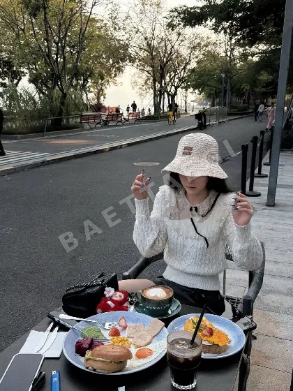 미우미우 모자 81334 Miu Miu Cap